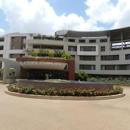 Hotel Rock Regency Toranagallu Luaran gambar