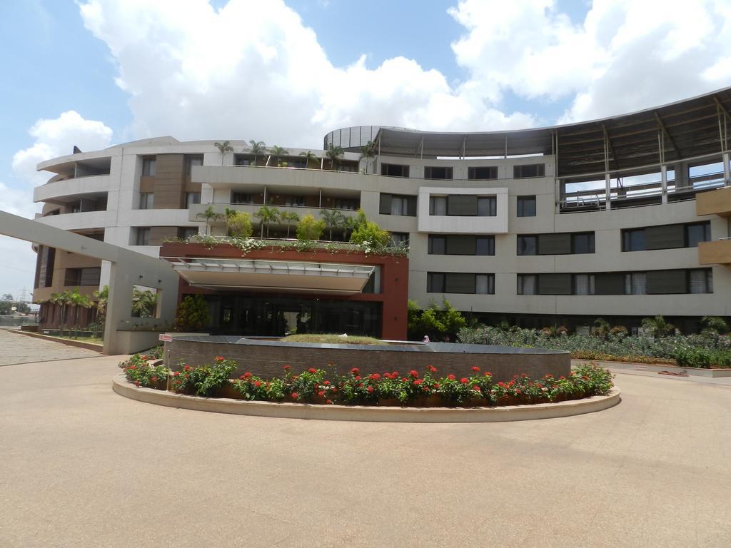 Hotel Rock Regency Toranagallu Luaran gambar